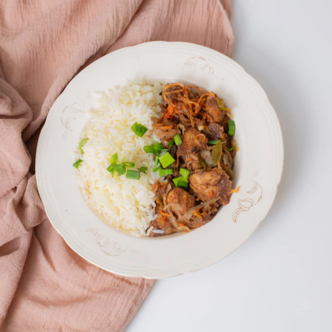 Wok de pollo con arroz